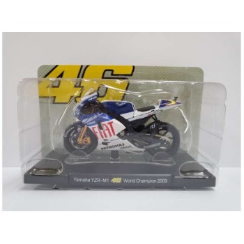 Machetă moto Magazine Models [1:18] - Yamaha 2009 YZR-M1 Valentino Rossi 46 Collection